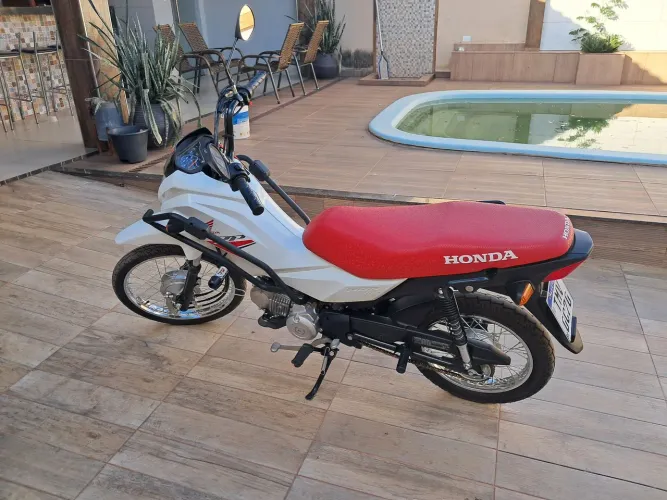 Honda pop 2026 2026 com baixa km 2.000