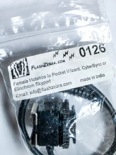 Sapata de flash fêmea para Pocket Wizard, CyberSync ou Elinchrom Skyport (Item nº 0126)
