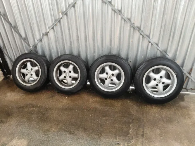 Rodas Binno aro 14 com pneus