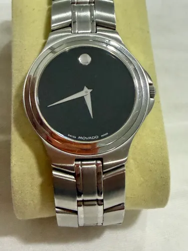 Relógio Movado novo