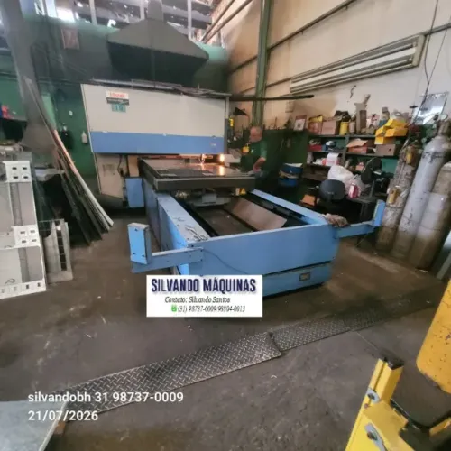 Máquina de corte láser Mazak 12 mm x 1200 x 2500 mm - oportunidade