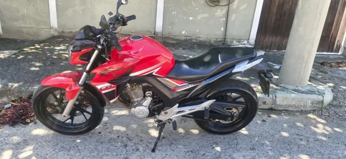 Moto boa de mas 