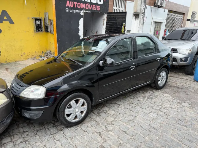 Renault Logan Expression Hi-flex 1.6 8V 4P 2012