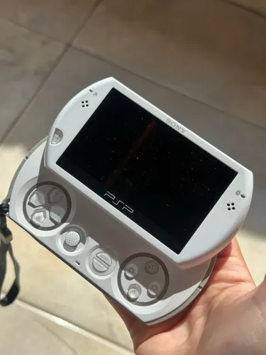 PSP go