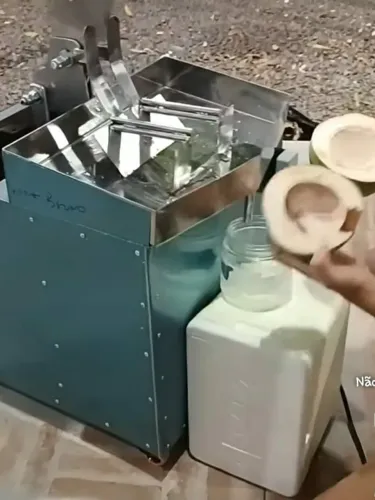 Máquina de cortar coco um ótimo empreendimento 