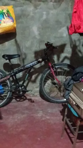 Bike aro 26 vendo ou troco por bicicleta aro 29 dou volta