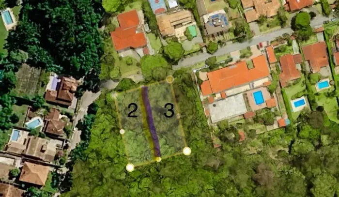 EXCELENTE TERRENO 2400 metros quadrados CONDOMÍNIO JARDIM ALGARVE - Jardim São Vicente - C