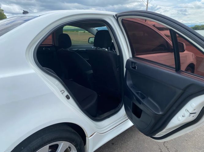 Imagem de Mitsubishi Lancer 2.0 16V 160cv Aut. 2014