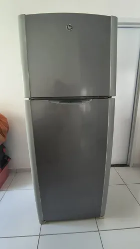 Geladeira Ge FROST FREE 410 litros( FUNCIONANDO PERFEITAMENTE)