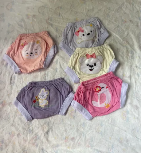 Roupas de bebê menina
