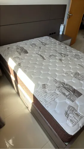 Vendo Colchão de Casal