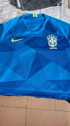 Camisa Brasil azul 2018
