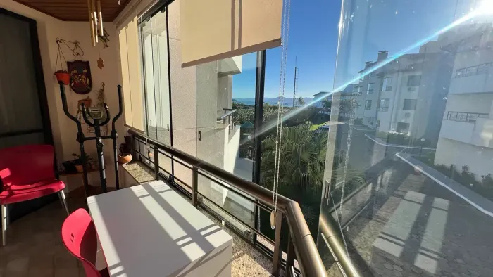 Apartamento 2 Qtos - Pé na areia