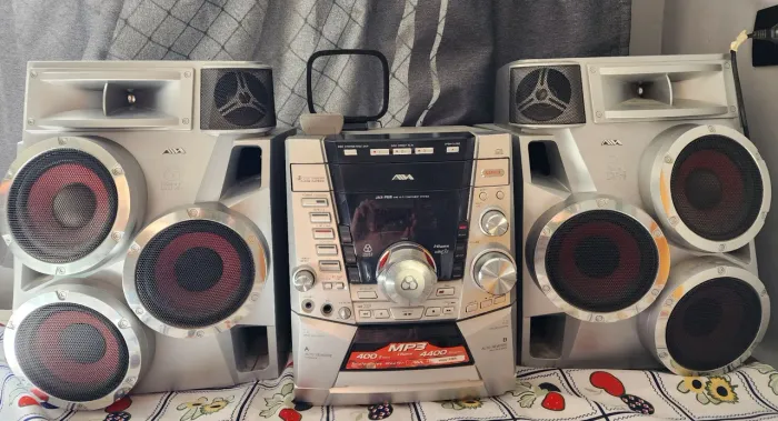 AIWA JAX-PK8 4400w pmpo (400w rms)