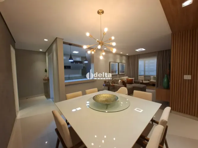 Apartamento com 3 quartos sendo 1 suíte disponível para venda no bairro Santa Mônica em Ub