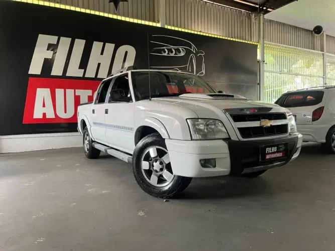 Chevrolet S10 P-up Executive 2.4 MPFI F.power CD 2010