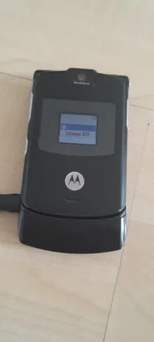 Motorolla v3 razr flip - muito bom