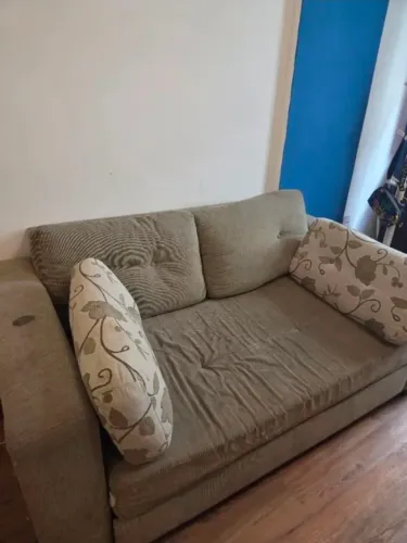 Sofá-Cama Casal 2 Lugares + Almofadas Confortável