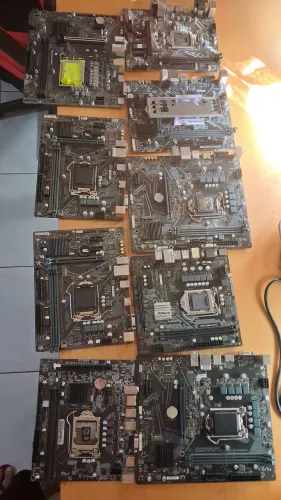 Placas mãe com Defeito para manutenção