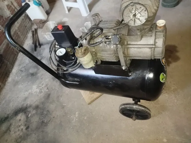 Compressor
