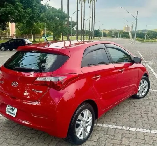 Hyundai HB20 Premium 1.6 Flex 16V Mec. 2014