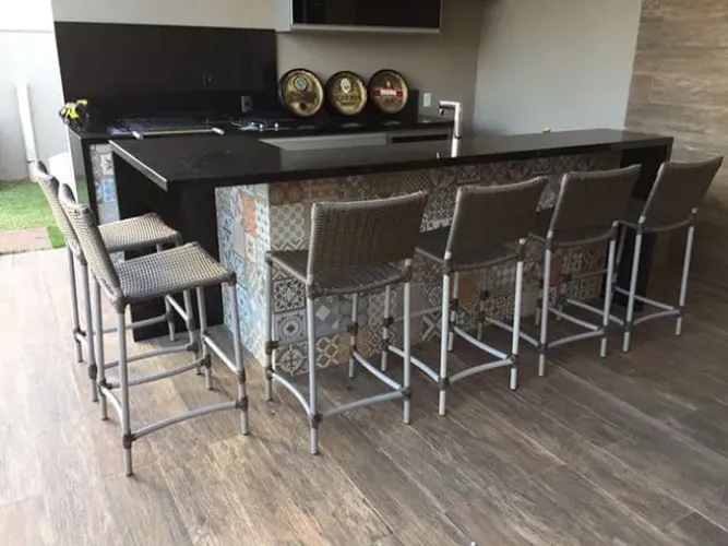 Banqueta alta