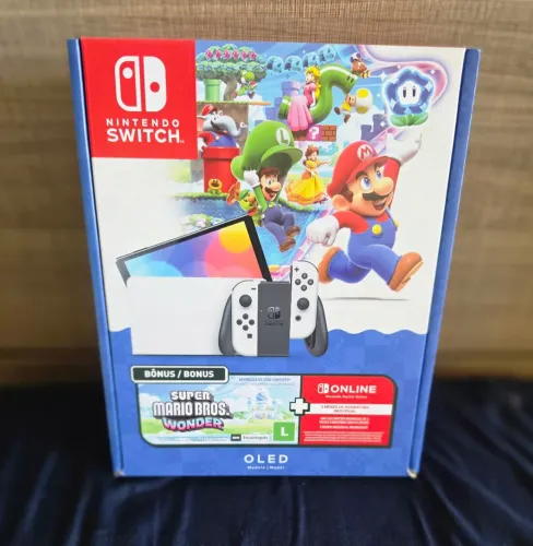 Nintendo Switch Oled branco + Super Mario Bros Wonder + 3 meses assinatura Nintendo online