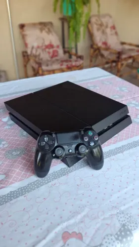 Playstation 4 FAT + Controle Original
