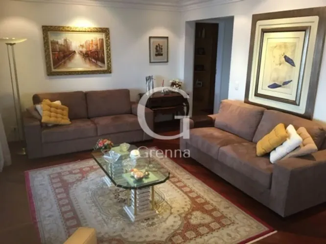 Apartamento a Venda 200m2 Moema