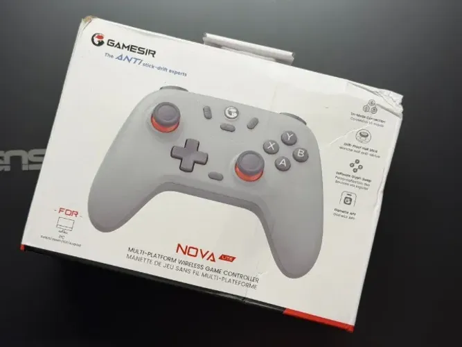 Controle GameSir Nova Lite | BT | 2.4G | Pc | Celular | Nintendo Switch | Steam Deck