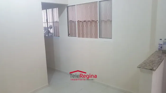 CASA DE FUNDOS P/ ALUGAR C/ 2 DORMITORIOS- A-2406