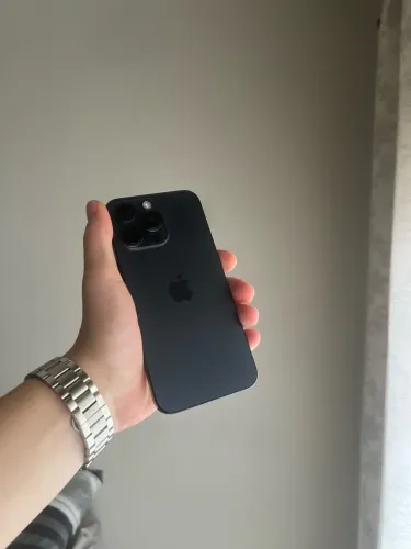 iPhone 15 Pro Max - 256GB - 83% - Até 12x