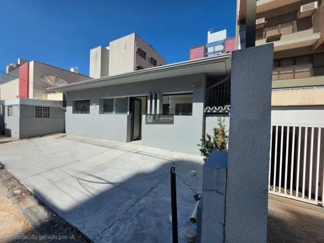 Casa Comercial para Locação em Campinas, Vila Itapura, 5 banheiros, 4 vagas
