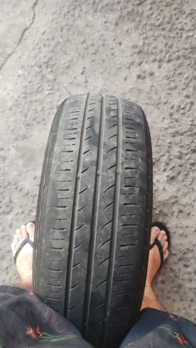 Pneu aro 15 195/60