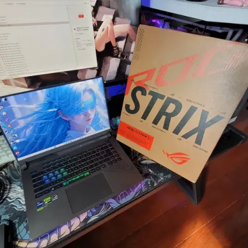ASUS ROG Strix G16 G614JI (como novo) Intel Core i9, RTX 4070 (140W), 32GB DDR5, SSD 1TB