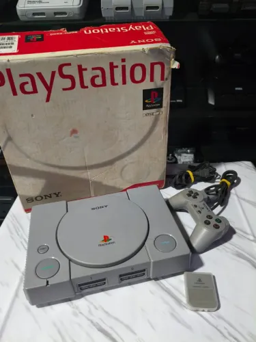 PS1 Fat Japonês CIB Na Caixa Com Controle E Memory Card Original