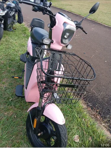 Vendo Moto elétrica NOVA Midi Pro R$ 3.000