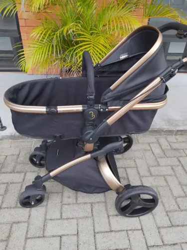 Carrinho de bebê