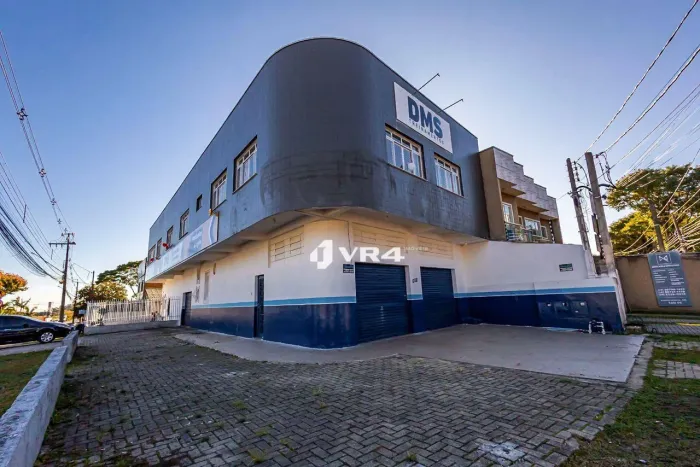 Ponto comercial para alugar, por R$ 7.700/mês - Pinheirinho - Curitiba/PR