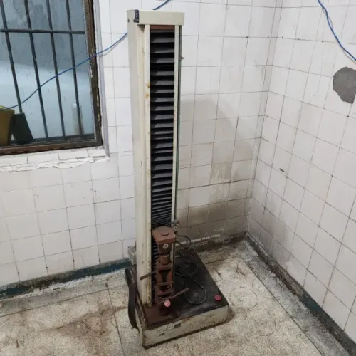 Máquina De Ensaio De Tração 500kgf Usada