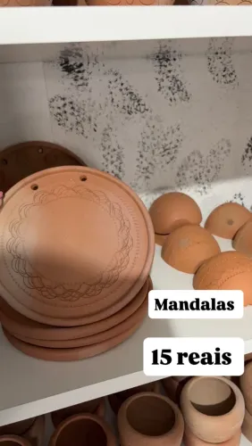 Vasos de cerâmica
