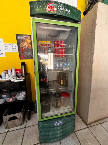 Freezer expositor (não entrego)