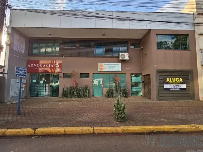 Casa Comercial para alugar por R$ 7500.00, 300.00 m2 - CENTRO - APUCARANA/PR
