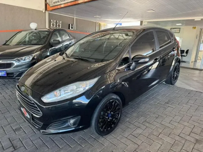 Ford Fiesta Tit.plus 1.0 12V Ecoboost Aut. 5P 2017