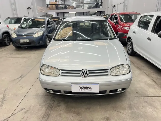 Volkswagen Golf 1.6 MI Total Flex 8V 4P 2006