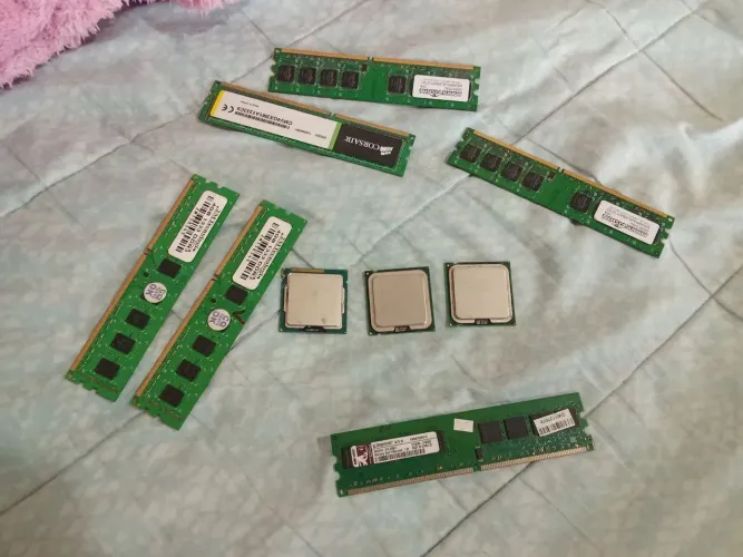 Memórias ram + processadores