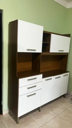 Armário madeira branco com marrom Novo