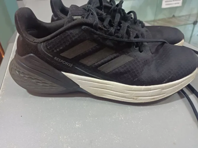 Tênis Adidas preto c/branco Original n.37