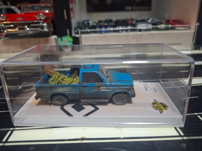 Miniatura D20 Custom BR Classics escala 1/64.