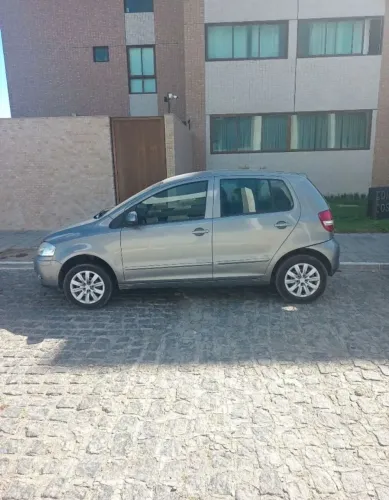 Volkswagen Fox City 1.0mi/ 1.0mi Total Flex 8V 3P 2005